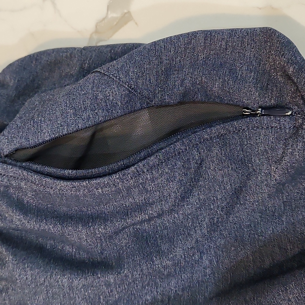 Rhone Athletic Short With Pockets Unlined Size Large - Picture 7 of 7